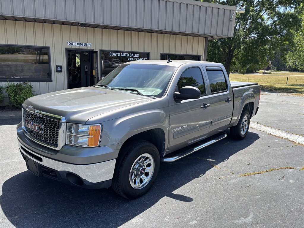 2009 GMC Sierra 2WD Crew Cab SL SWB's photo